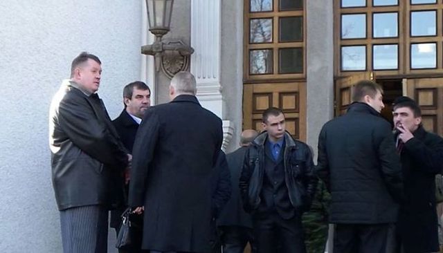 На «инаугурации» террориста Захарченко пришел бывший нардеп-регионал Александр Бобков