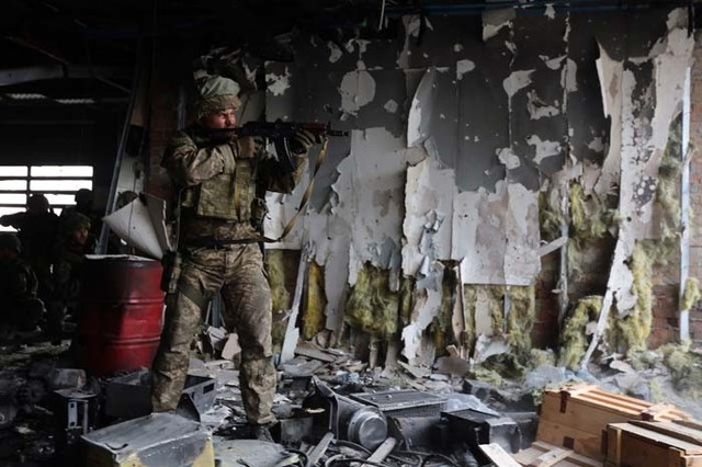 Киборгам из Донецкого аэропорта грозит штрафбат