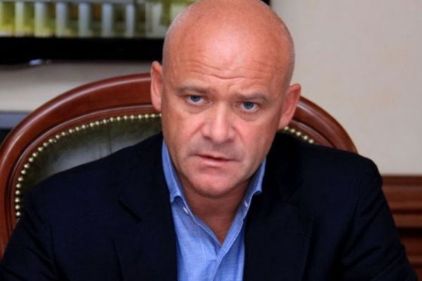 Одесский мэр Геннадий Труханов не расположен к общению с горожанами