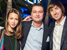 Син Ющенка та екс Брежнєвої розважилися на відкритті клубу розваг