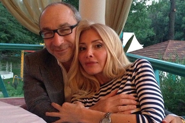 Жена Кернеса решила скрыть свой фотоблог