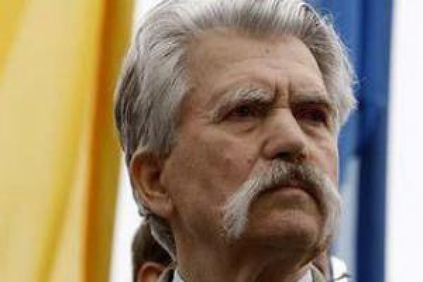 Якщо президент досі не продав свій бізнес, хай готується до нової революції