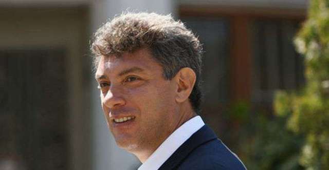 Нємцов: Якщо прогноз Bloomberg виправдається, долар буде коштувати 90 рублів