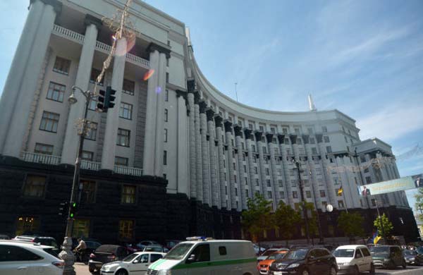 Иностранцы в Кабмине: гениальный ход или политический провал