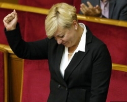 Привет от Гонтаревой: доллар будет стоить больше 30 грн