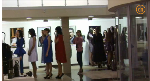 В оккупированном Донецке для жён террористов провели показ мод «Новороссии»