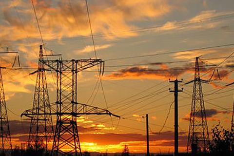 Яценюк и Порошенко привели Украину к полной энергетической зависимости от России