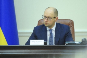 Фискальная служба заинтересовалась деньгами Яценюка
