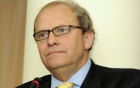 Что нужно "резать" первым делом в госбюджете Яценюка - рассказал экономист Андерс Аслунд