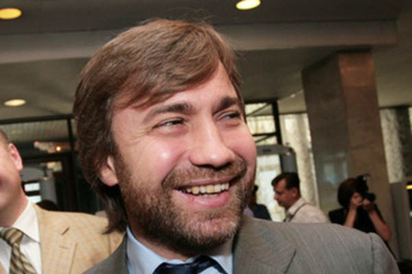 Друг Януковича – олигарх Вадим Новинский занялся рейдерством