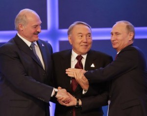 Путину нужен союз диктаторов