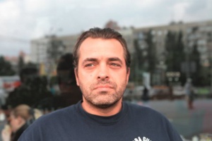 Бирюков рассказал, как волонтёрам удалось заставить Минобороны работать