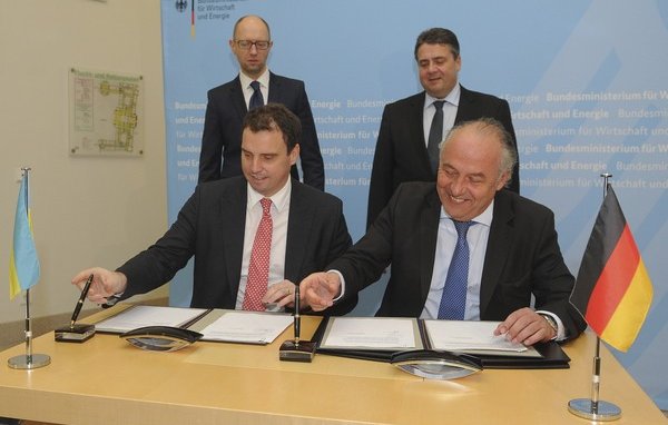 В Берлине подписан кредитный договор о 500 млн евро для Украины