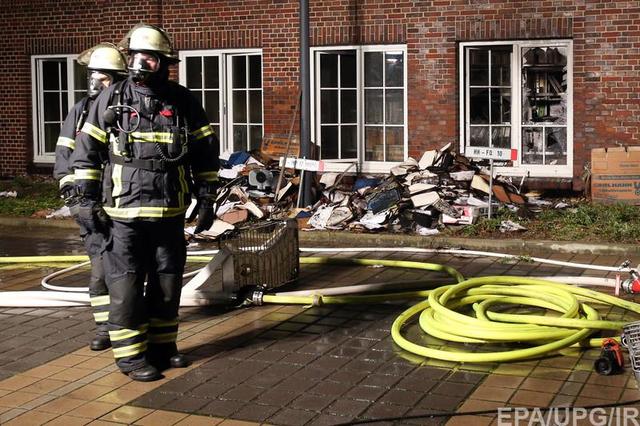 В Германии неизвестные подожгли редакцию газеты, перепечатавшей карикатуры Charlie Hebdo