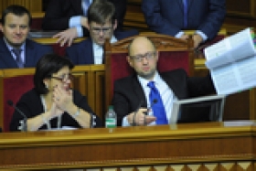 Почему олигархи "троллят" правительственный бюджет?