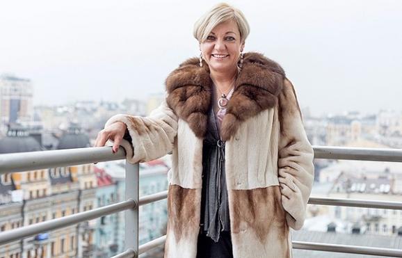 Гонтарева "похизувалася" брудними білими уггі в Давосі