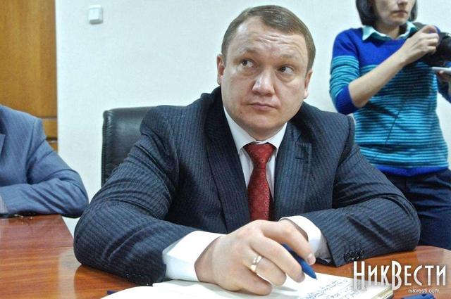 КАНДИДАТ НА ЛЮСТРАЦИЮ: НИКОЛАЕВСКИЙ ОБЛПРОКУРОР-МИЛЛИОНЕР КОМАШКО СКРЫЛ, ЧТО РАБОТАЛ В ОБОЙМЕ ПШОНКИ ВО ВРЕМЯ МАЙДАНА