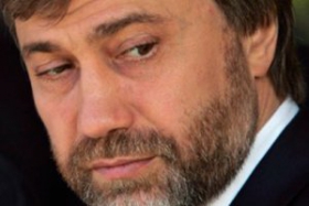 Новинский заявляет о попытках власти начать передел собственности