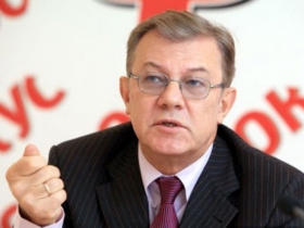 Лановий про гривню: Якщо цю вакханалію не зупинити, розвал споживчого ринку не відвернути