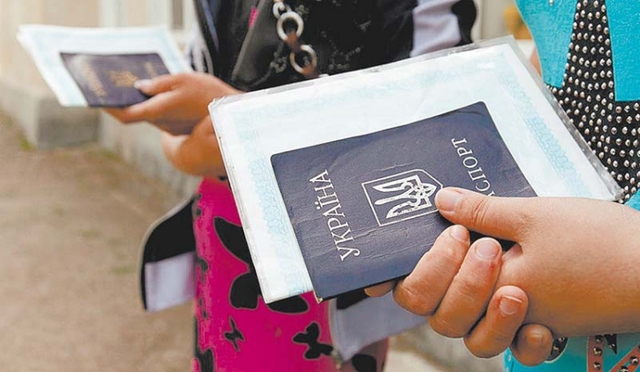 Всем спасибо, все свободны: в "Крымнаше" массово увольняют беженцев с Донбасса