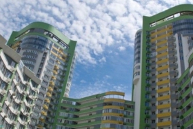 Рост курса доллара заставляет продавцов квартир снижать цены