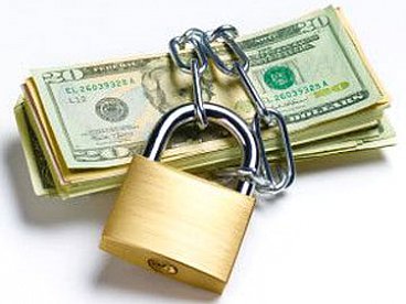 В России запретят доллары: счета россиян закроют автоматически, а обнаруженные доллары будут изыматься