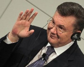 Як Янукович грабує Україну навіть після втечі