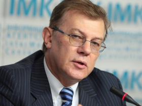 В.Лановий:країною керують олігархи, які хочуть захопити те, що від попередньої “зграї”