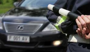 ДАІшники змусили українських митців заплатити гроші за виїзд із зони АТО