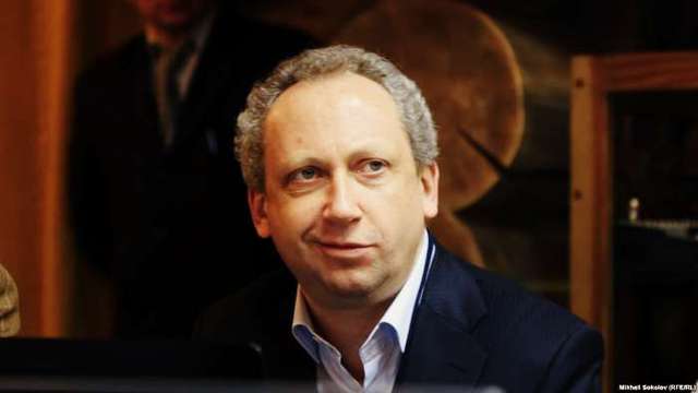 Слава Рабинович: про «тріщини» у відносинах Путіна і Сечіна