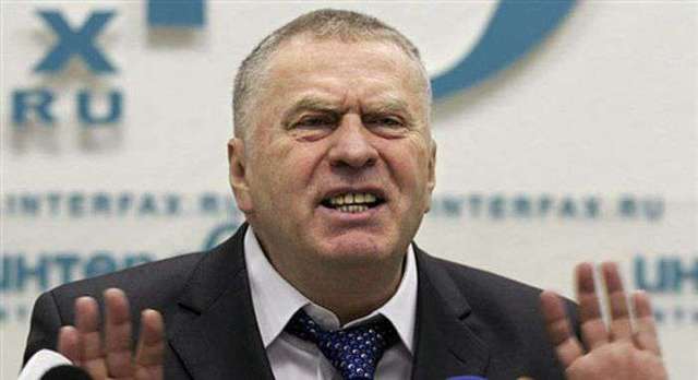 Рівно рік тому Жириновського випустили з Криму в обмін на «свободу» Порошенка