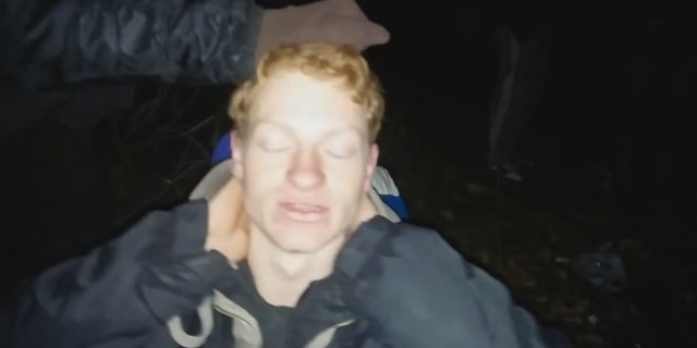 Патриоты поймали прыщавых агитаторов Харьковской Народной Республики (ХНР)