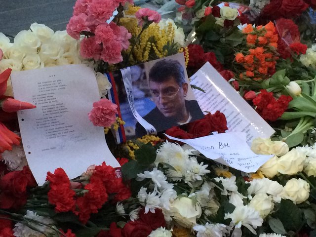 В чем конфликт вокруг дела об убийстве Немцова