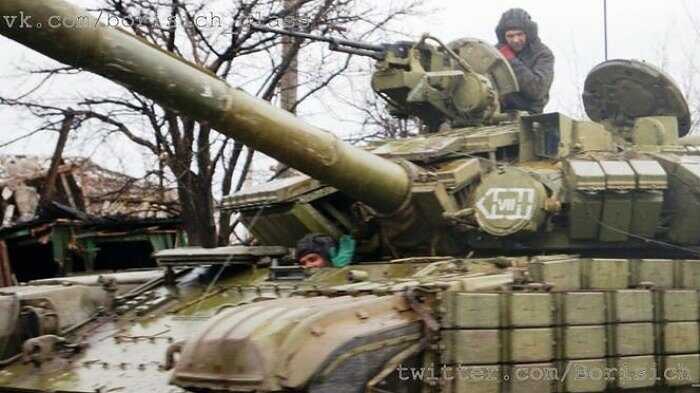 До Горлівки знову зайшла колона танків - МВС