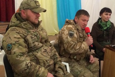 Мариупольские волонтеры выступили против вывода добровольческих батальонов из Широкино