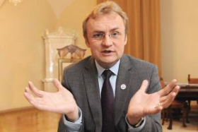 «Иногда лучше ничего не делать», или Секрет успеха «Самопомочи» и Садового