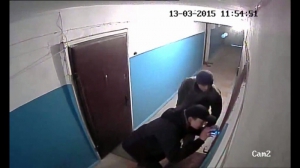 Киянин півроку знімає під своєю квартирою «домушників» (відео)