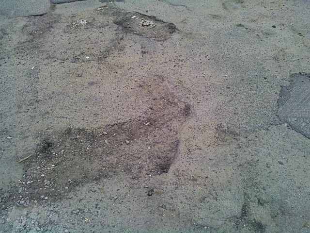 Свіжий приклад як «Київавтодор» дороги ремонтує. ФОТО