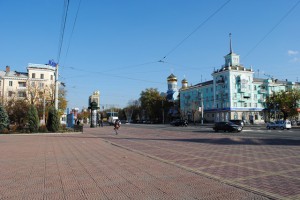 Весенняя прогулка на авто по центру Луганска