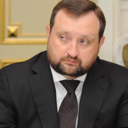 Средства Арбузова в "Евробанке" нужно перечислить в госбюждет, - нардеп