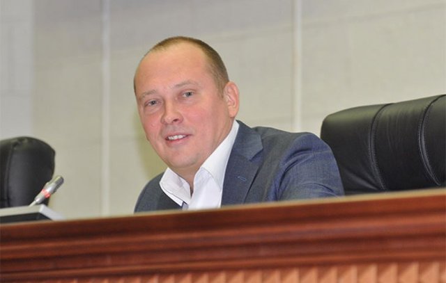 Бизнес партнеры Максим Романенко и судья Вячеслав Степаненко или панибратское правосудие по-Днепропетровски