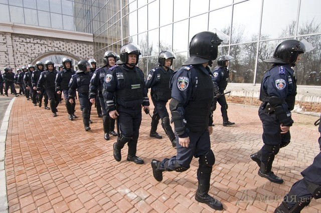 Одесская милиция открыла «охоту» на менял: начали с «книжки»