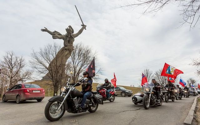 Кремлевский байк-клуб «Ночные волки» спокойно заехал в Польшу