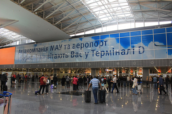 Антон ПЕТРОВ: Вот ...ули вас тянет в Украину?