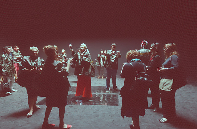 В отличной форме: как украинцы в хаки захватили российский павильон на биеннале