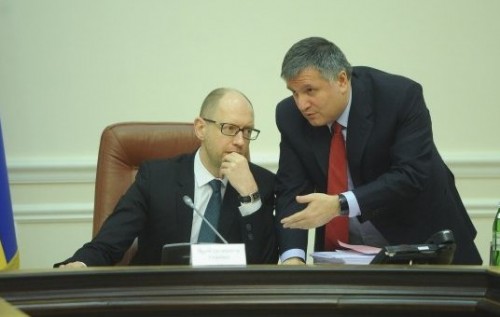 Аваков как последний бастион Яценюка - политолог