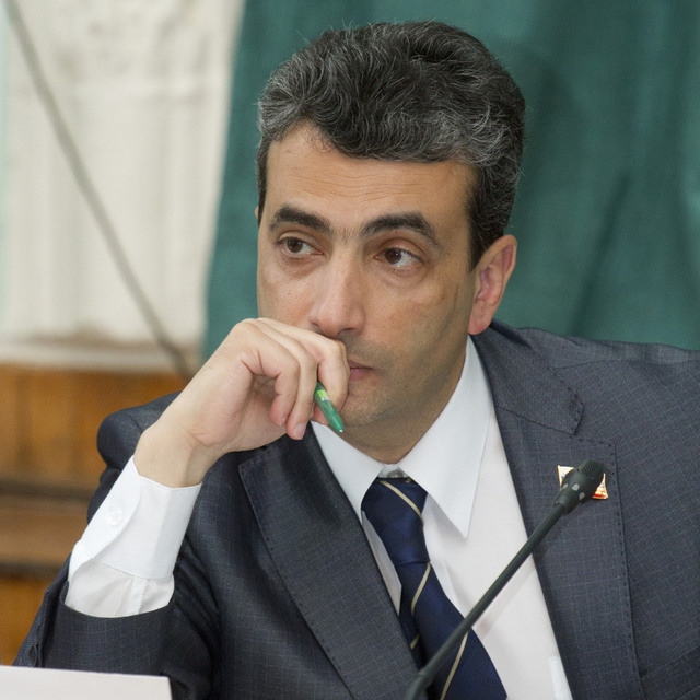 Российский депутат Шлосберг об амбициях Путина, войне на Донбассе и причинах захвата Крыма