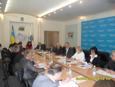 Днепропетровские села взбунтовались против городов