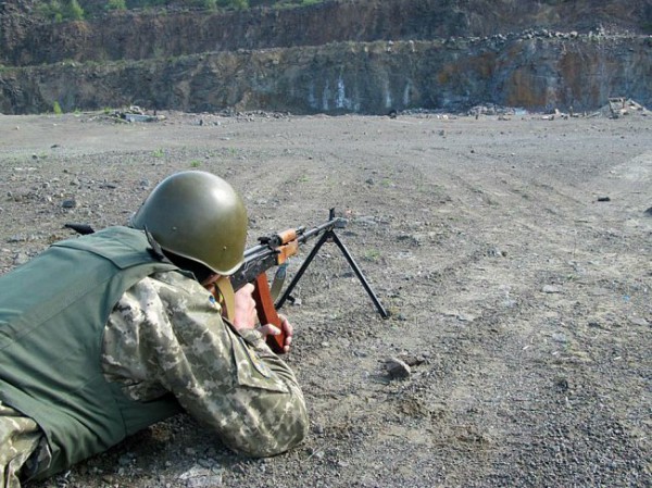 Под Мариуполем испытали новое огневое сооружение