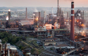 Парцхаладзе пропонує перенести частину підприємств Києва в область